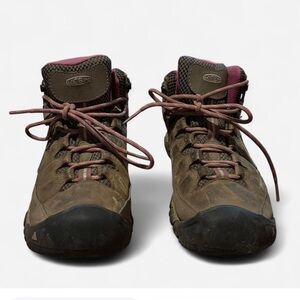 Women's Keen Targhee III Mid Waterproof Hiking Boots, size 8.5
